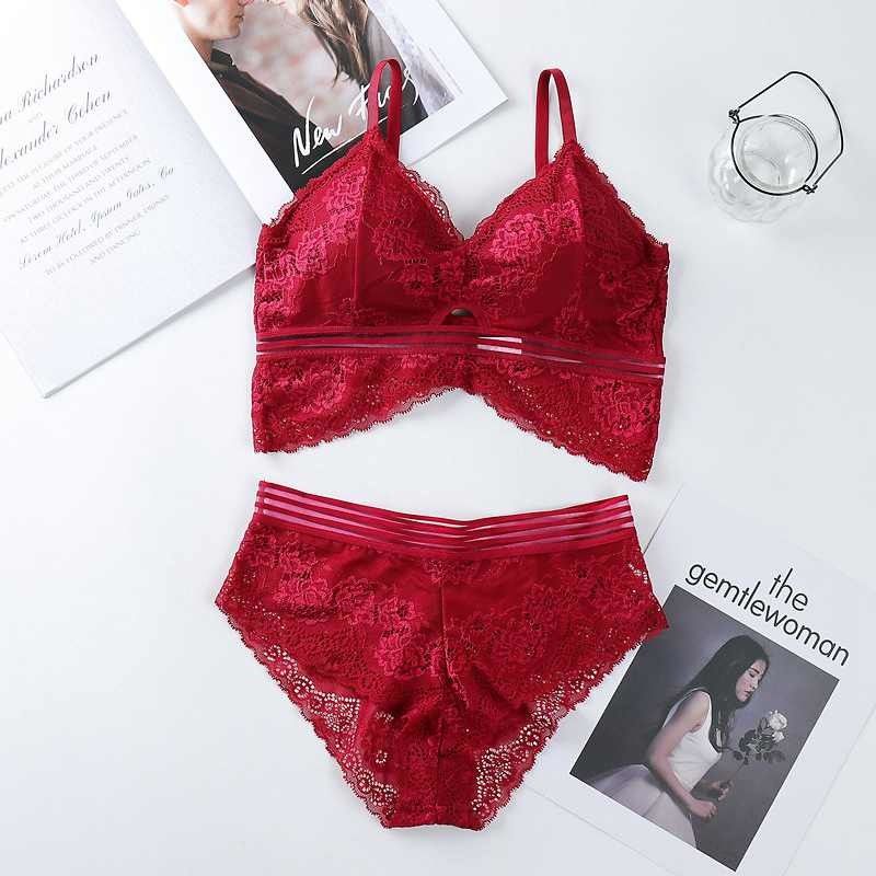 Büyük Göğüsler Dantel Büyük Göğüs İçin Sütyen 65KG Rahat Bralette See Through