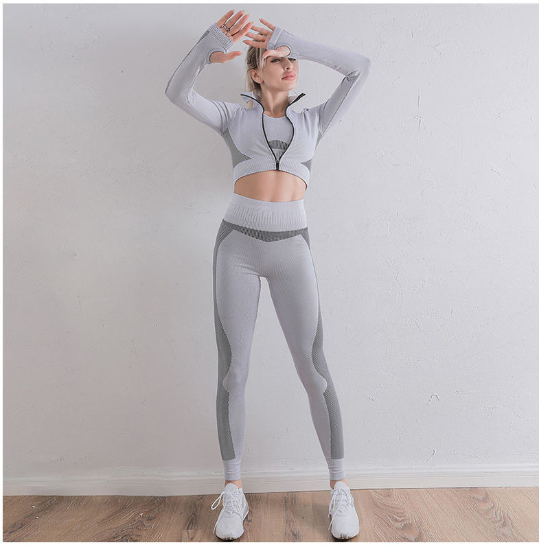 Kalça Şort Nervürlü Yoga Spor Sutyen Bayanlar 2/3 Adet Spor Takım Elbise Koşu Giysileri